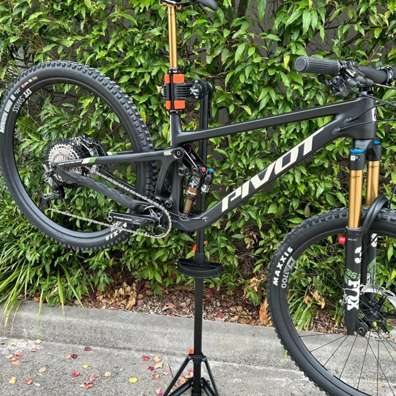JetBlack Workstand Pro Lever Locking Clamp Head