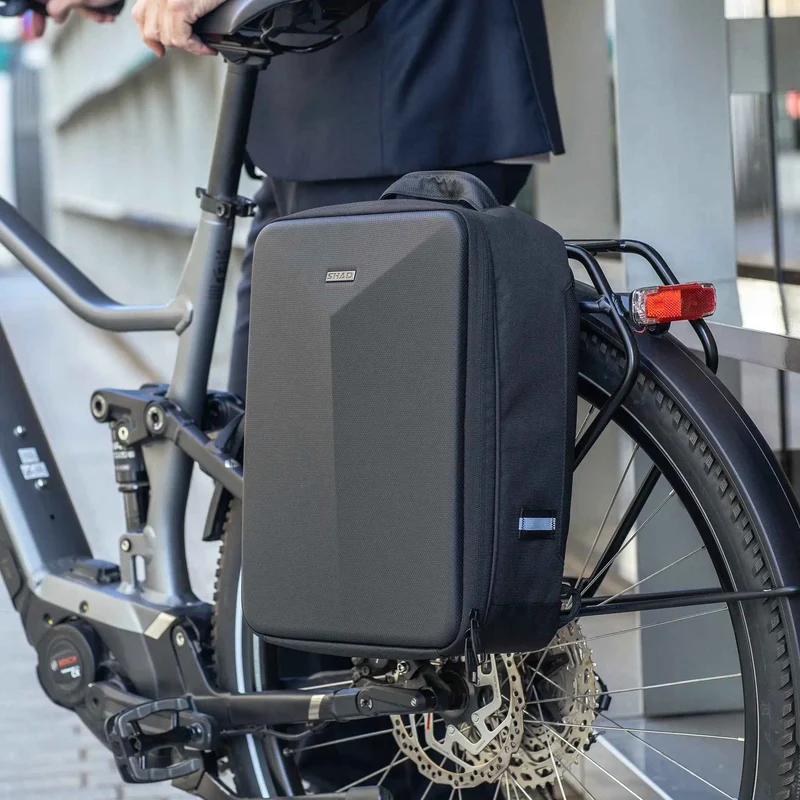 Sac à dos Shad Bikes convertible en sacoche 12L