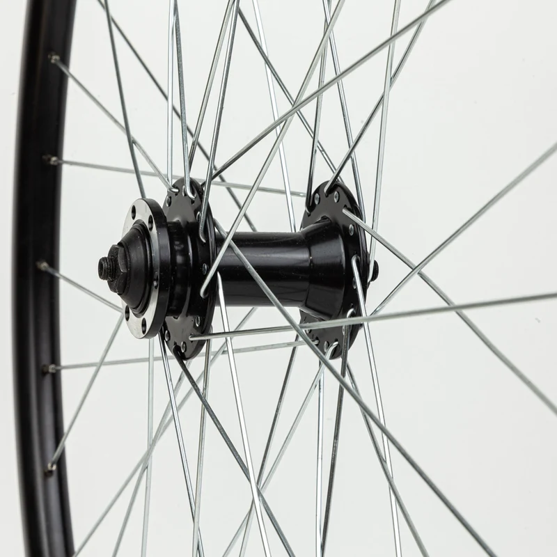 Roue avant vélo ville et VTC pour frein à disque 28 pouces