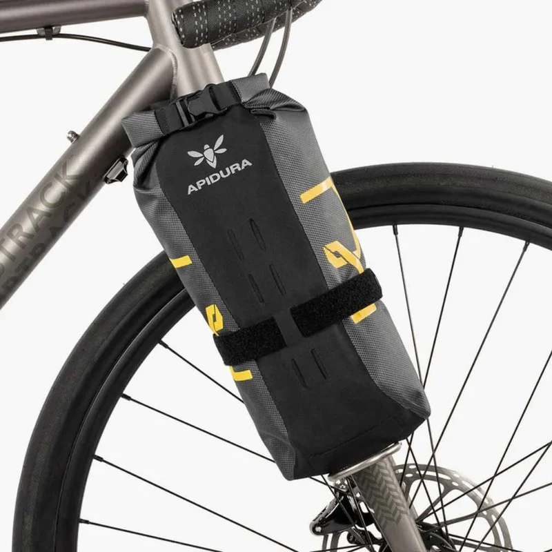 Sacoche fourche vélo Apidura Expedition pour bikepacking 3 L