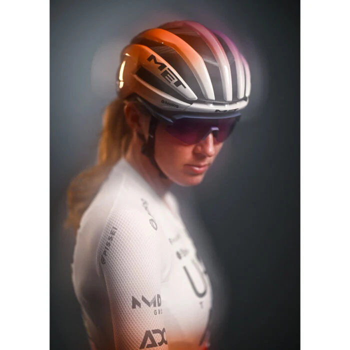 Casque Route MET TRENTA 3K CARBON MIPS UAE TEAM ADQ 2026 Violet/Orange