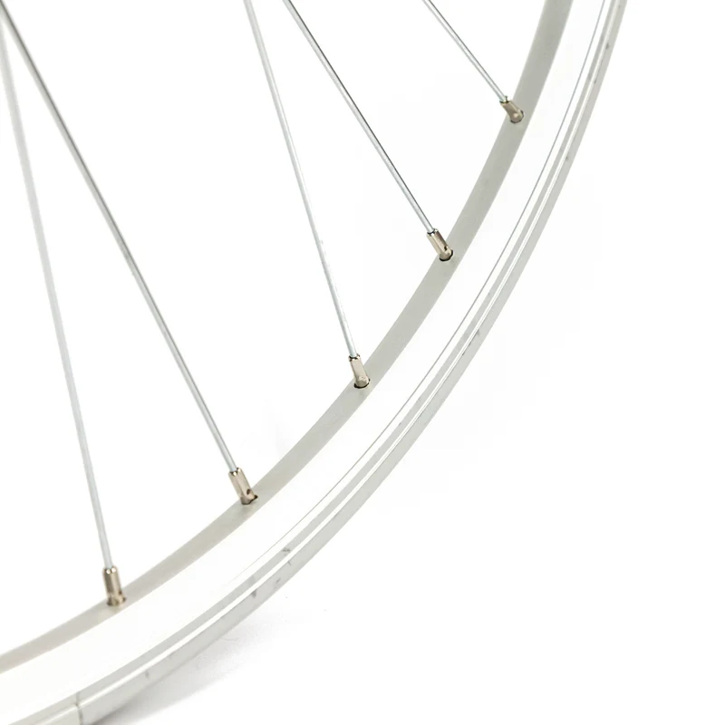 Roue arrière 28 pouces alu roue libre serrage écrou