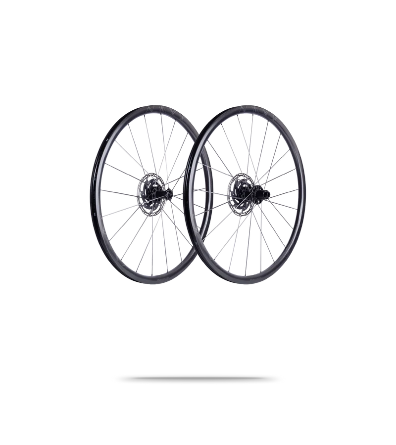 Genus II SL30-R Carbon Disc Wheelset
