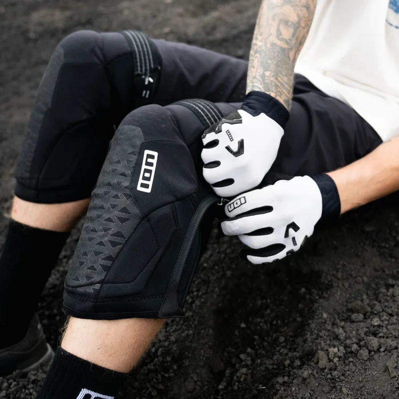 Genouillères ION K-PACT ZIP SQ Unisex Noir