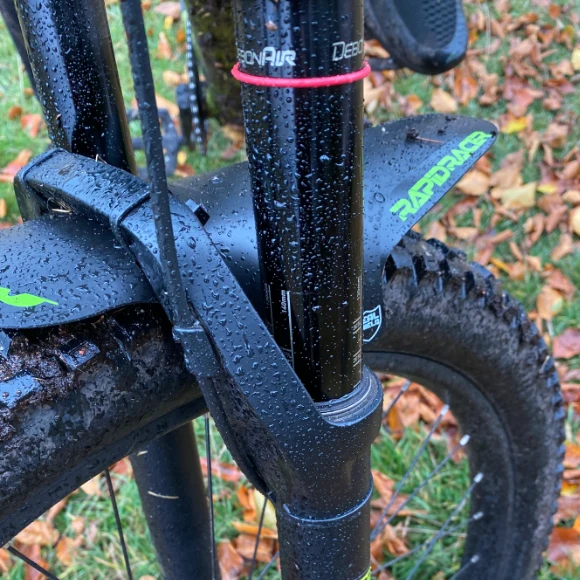 Garde-boue RRP EnduroGuard Standard (fourche 80 à 120mm) Noir/Rouge