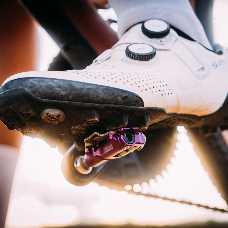 Pédales WOLF TOOTH DEL GRAVEL RACE Clipless Violet