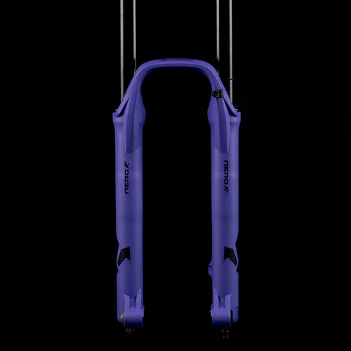 Fourche FORMULA NERO R 29" Axe 20x110mm Boost Ultraviolet