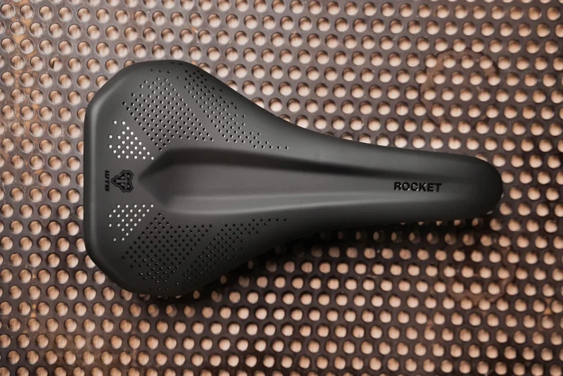 Selle WTB ROCKET FUSION Medium 145mm Rails Inox
