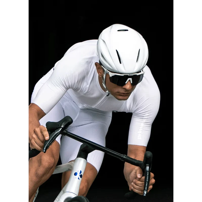 Casque Route MET MANTA MIPS Absolute White - Édition Limitée