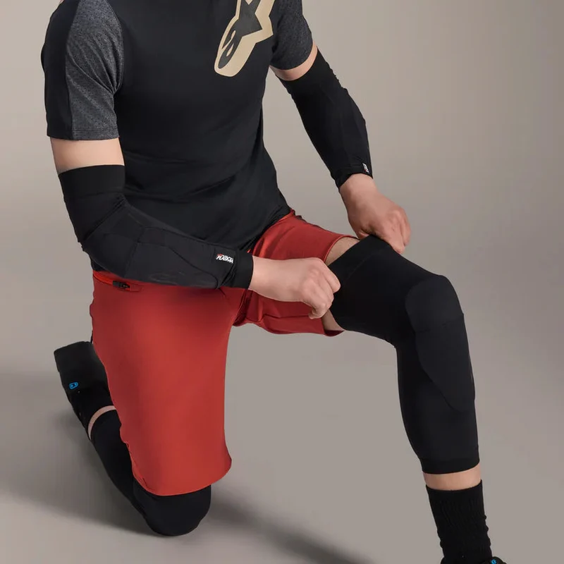 Genouillères ALPINESTARS A-MOTION PLASMA Noir