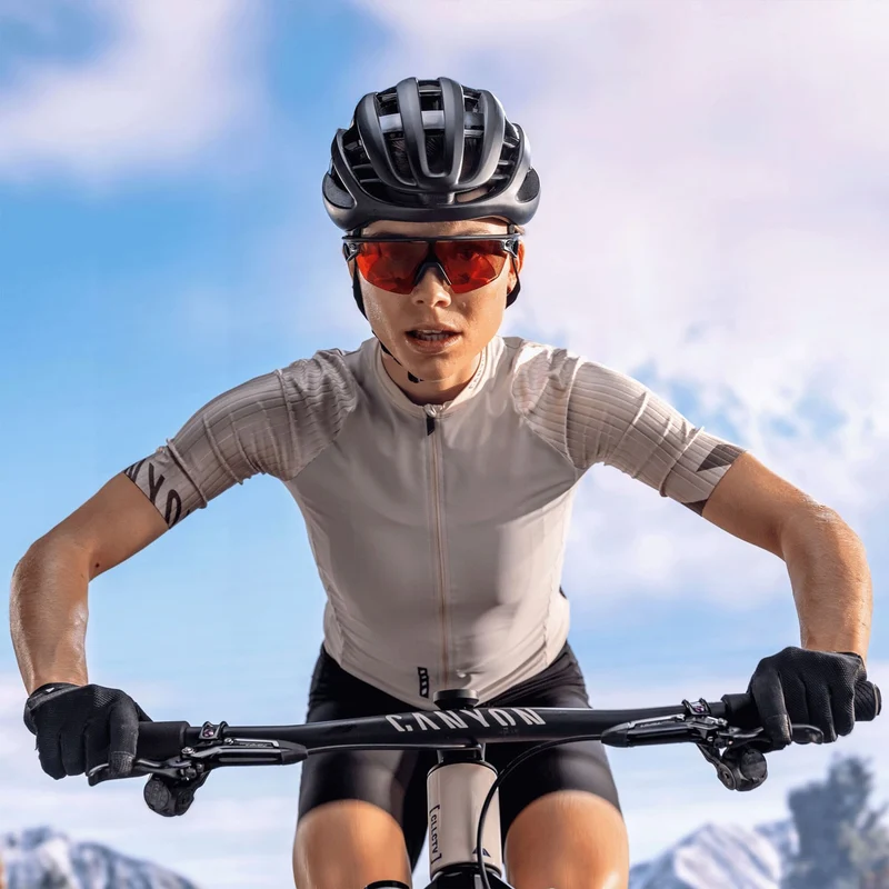 Lunettes OAKLEY SPHAERA Gris Matt Prizm Trail Torch - 0OO9403-0936